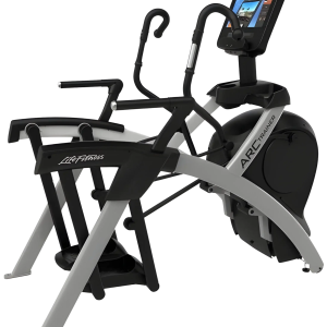 Life Fitness Discover SE3 HD Arc Trainer (Remanufactured)